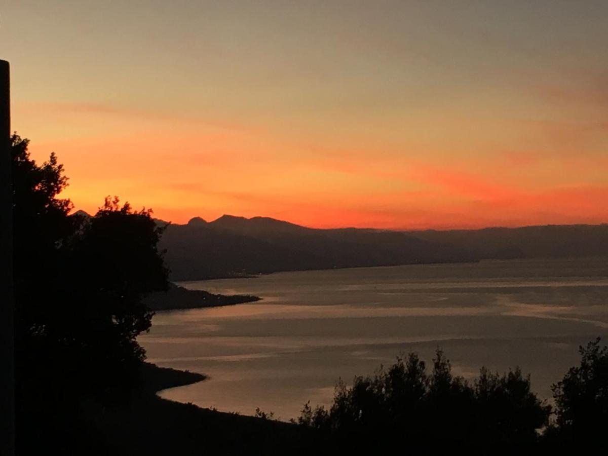 Villa Dammuso By Local House - Private Infinity Pool & Seaview Santo Stefano di Camastra